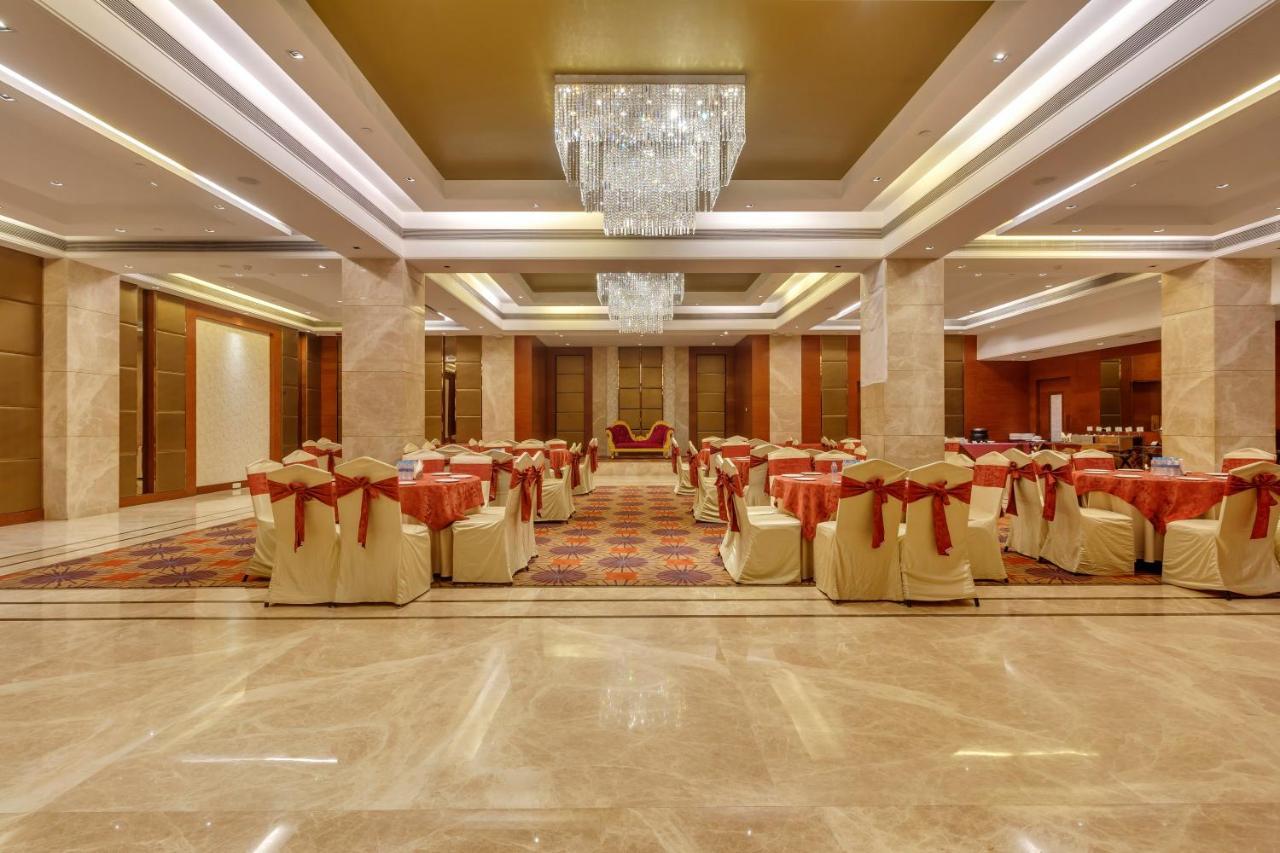 Golden Tulip New Delhi - Hari Nagar Hotel Exterior photo