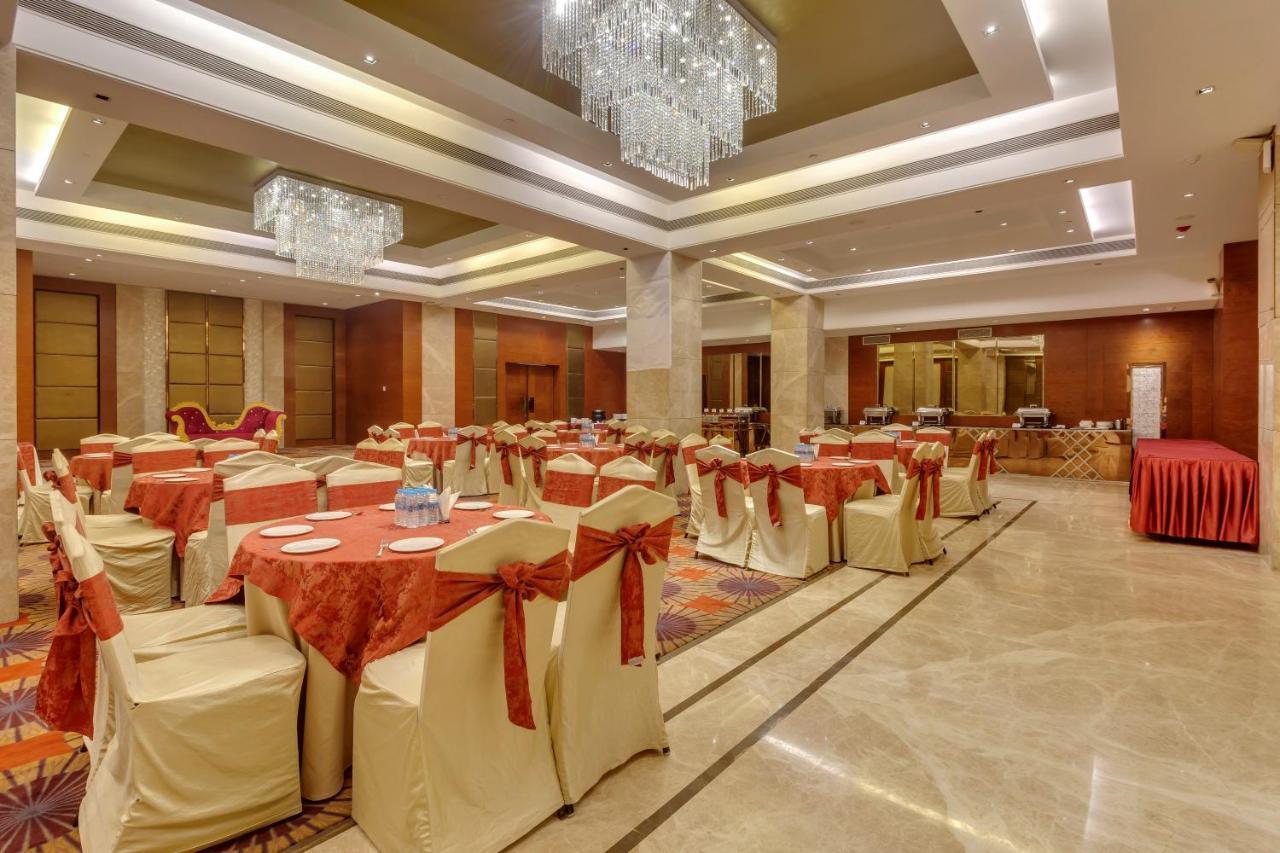 Golden Tulip New Delhi - Hari Nagar Hotel Exterior photo