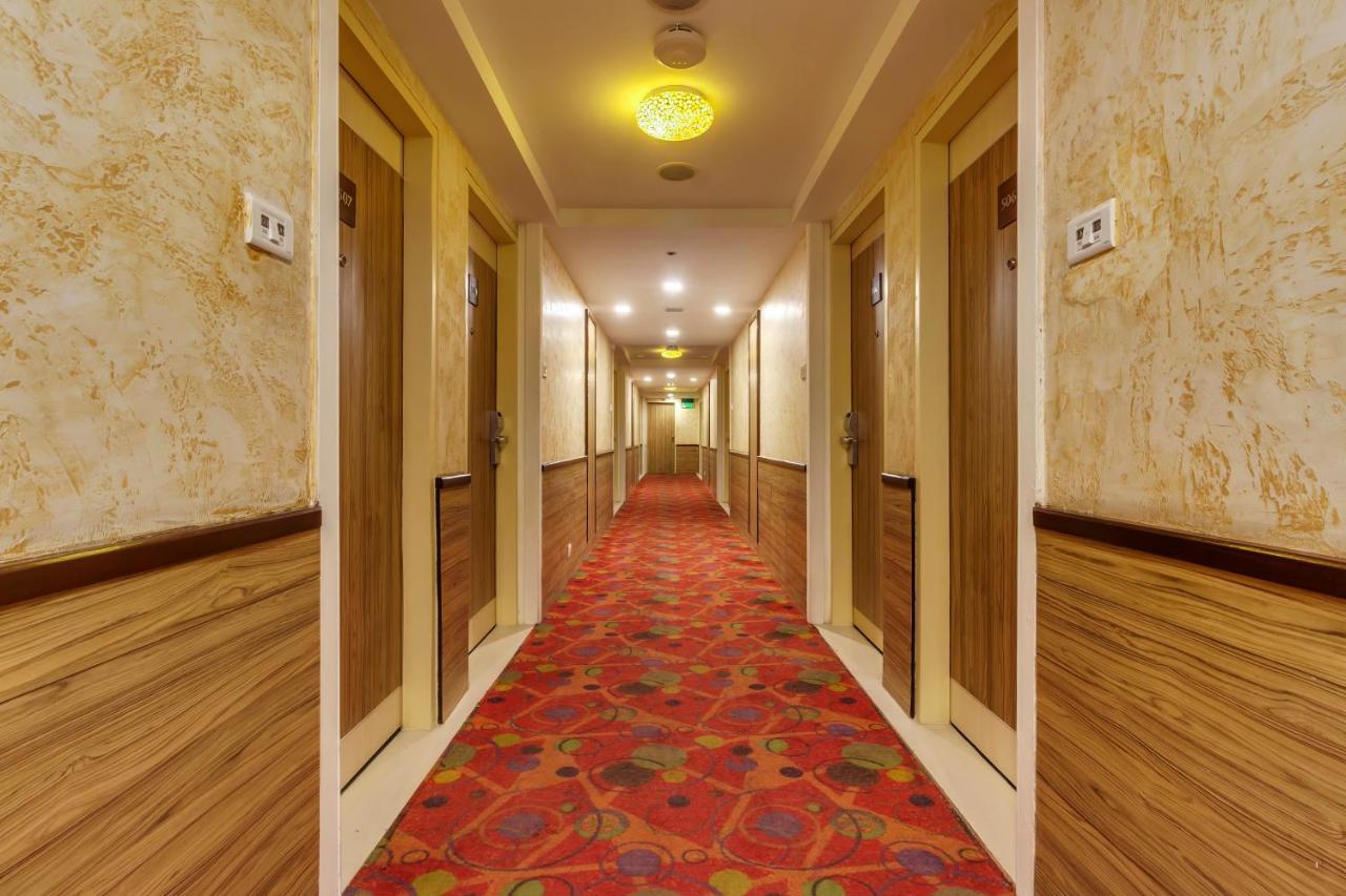 Golden Tulip New Delhi - Hari Nagar Hotel Exterior photo