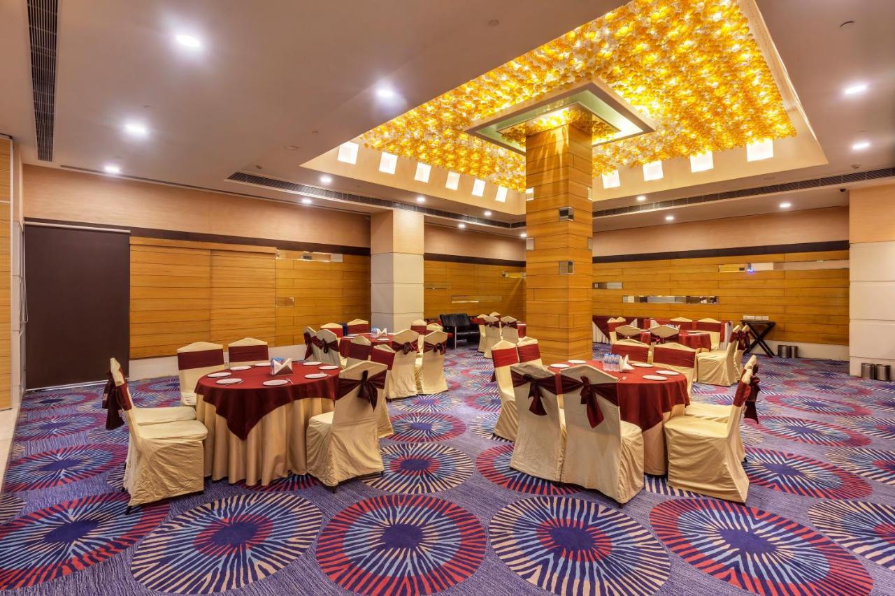 Golden Tulip New Delhi - Hari Nagar Hotel Exterior photo