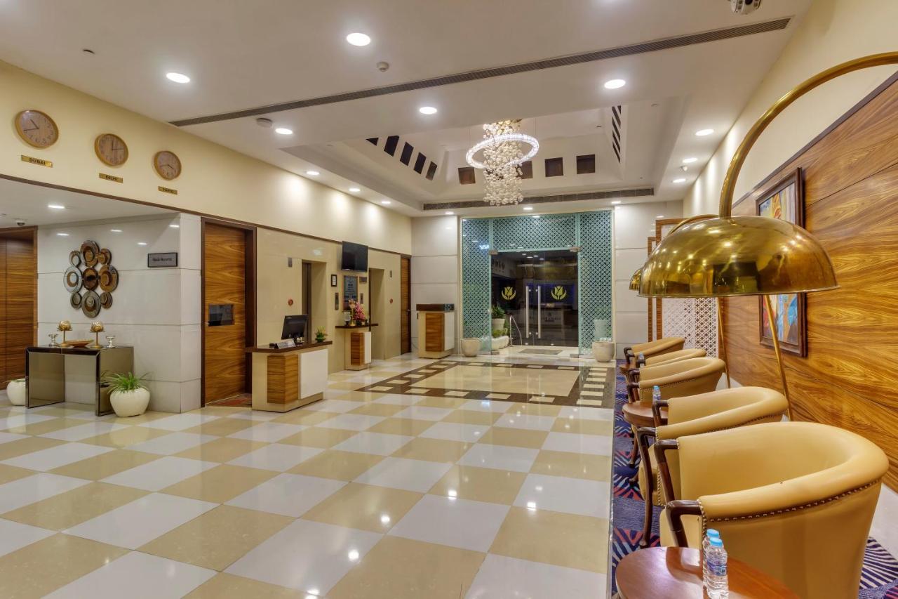 Golden Tulip New Delhi - Hari Nagar Hotel Exterior photo