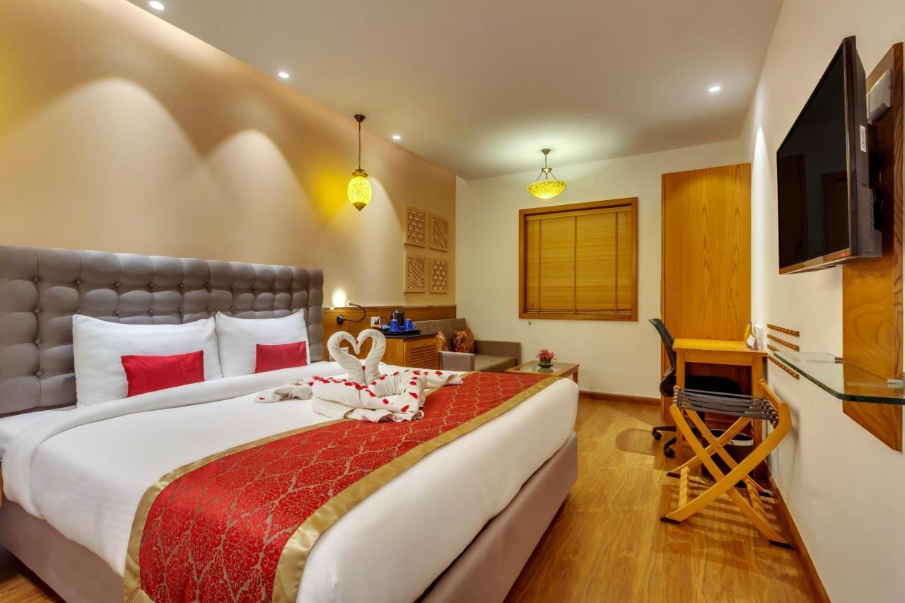 Golden Tulip New Delhi - Hari Nagar Hotel Exterior photo